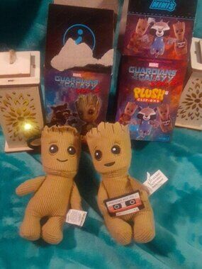 2x Guardians Of The Galaxy Vol. 2 GROOT plush Clip-ons with boxes